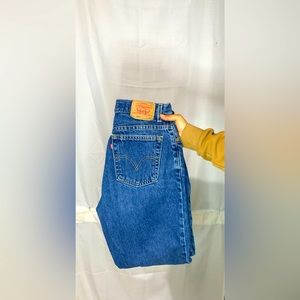 550 relaxed fit Levi’s